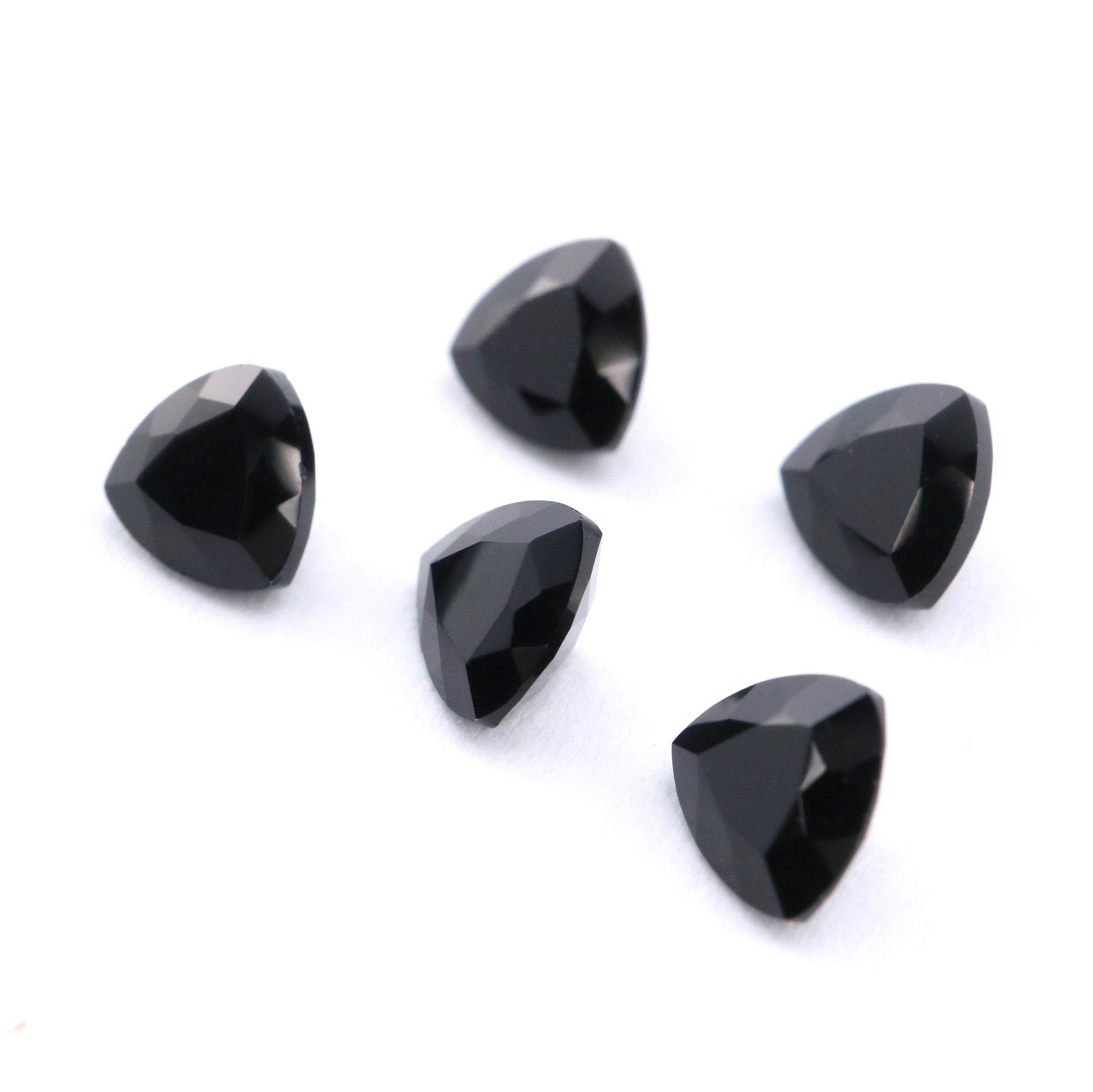 1Pcs 4MM Natural Trillion Black Onyx Faceted Cut Triangle Loose Gemstone Nature Semi Precious Stone DIY Jewelry Supplies 4160028 - Click Image to Close